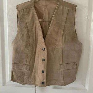 Reversible suede and corduroy vest